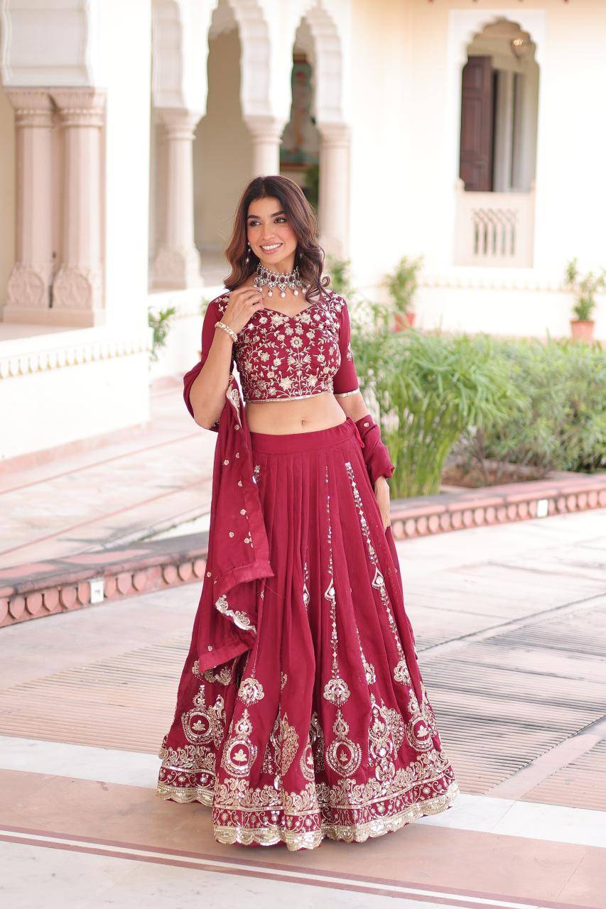 KA 5052 Vichitra Lehenga choli wholesale market in Pune